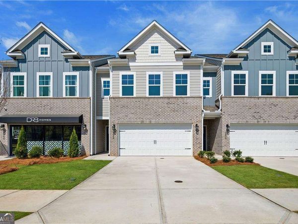3663 Donovan Circle, Loganville, GA 30052