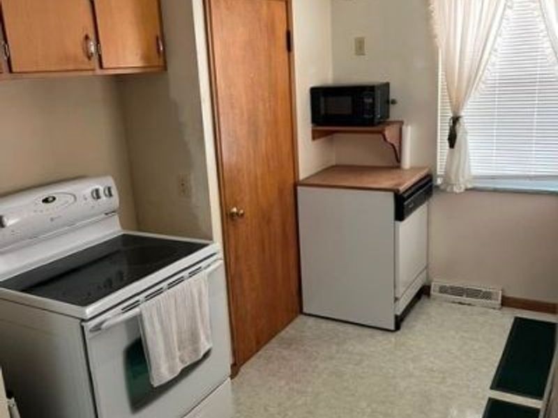 4965 W 220th Street , Fairview Park, OH 44126 Photo 15