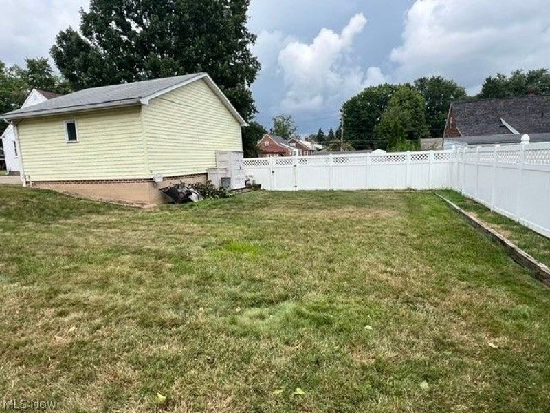 4965 W 220th Street , Fairview Park, OH 44126 Photo 7