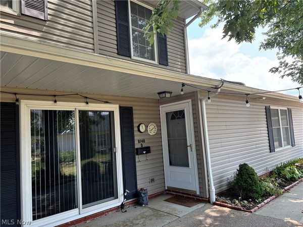 8140 Independence Drive , Mentor, OH 44060