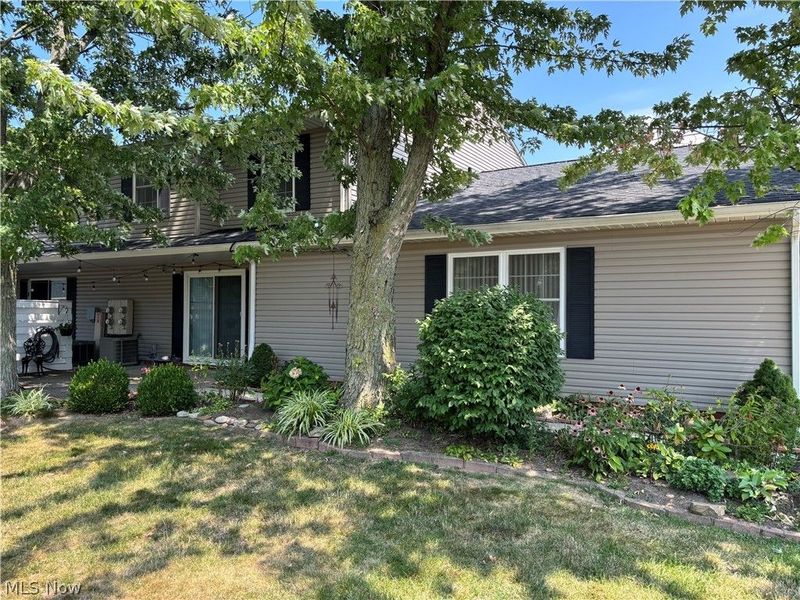 8140 Independence Drive, Mentor, OH 44060 Photo 5