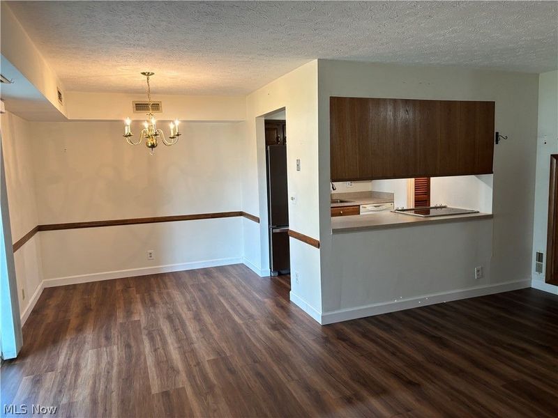 8140 Independence Drive, Mentor, OH 44060 Photo 7