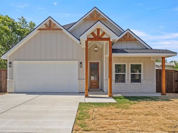 4912 Fitzhugh Avenue, Fort Worth, TX 76105