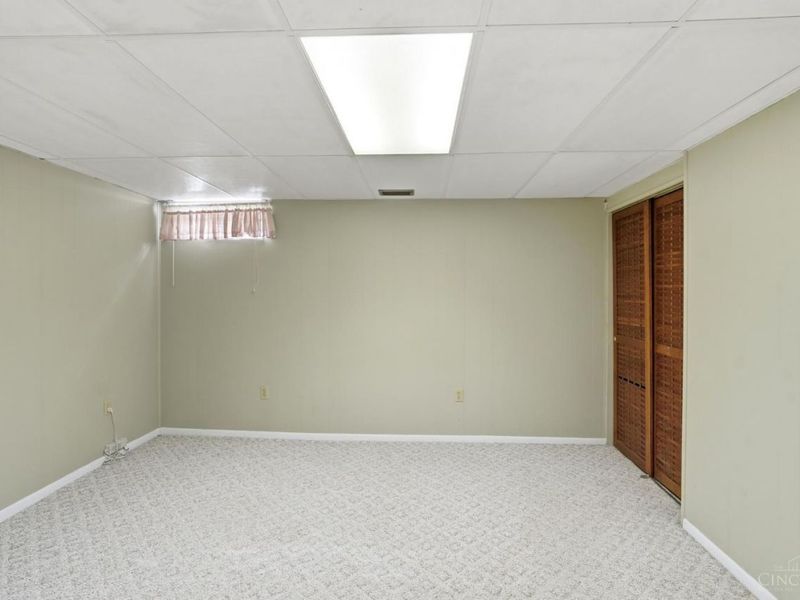 5717 Glow Court, Cincinnati, OH 45238 Photo 22