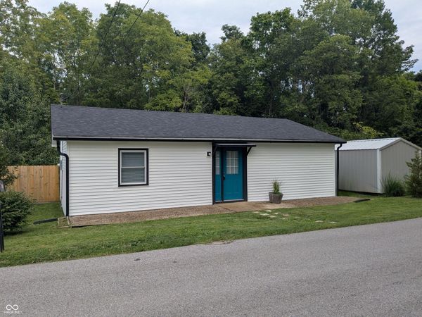 7821 S Georgetown Road, Nineveh, IN 46164