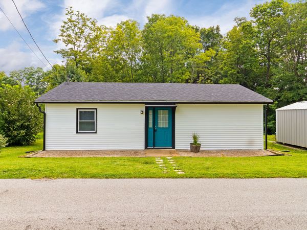 7821 S Georgetown Road, Nineveh, IN 46164