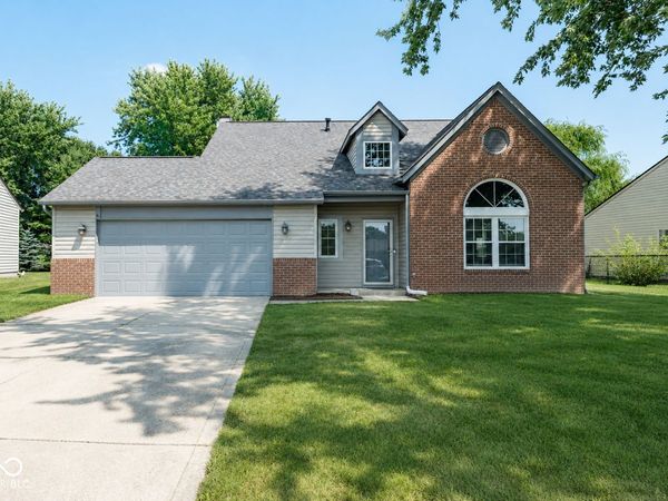 10418 Kira Court , Indianapolis, IN 46236