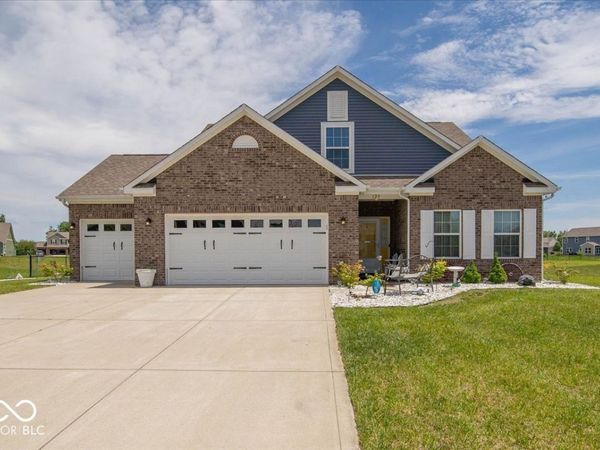 129 Larimar Way , Whiteland, IN 46184