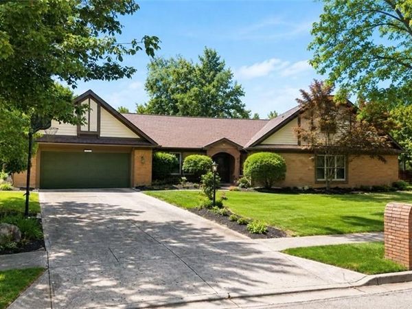 3955 Maple Grove Lane, Beavercreek, OH 45440