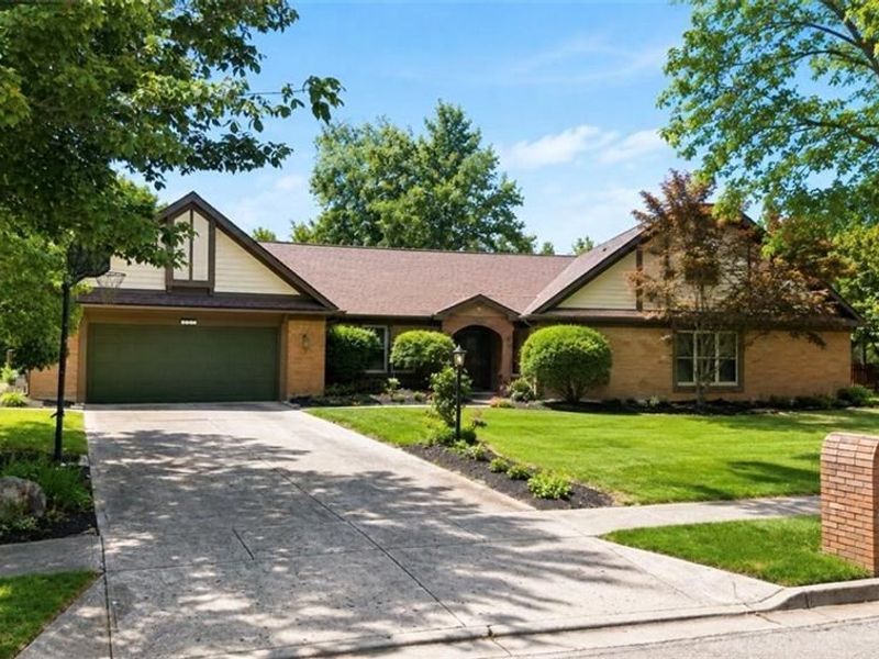 3955 Maple Grove Lane, Beavercreek, OH 45440 Photo 1