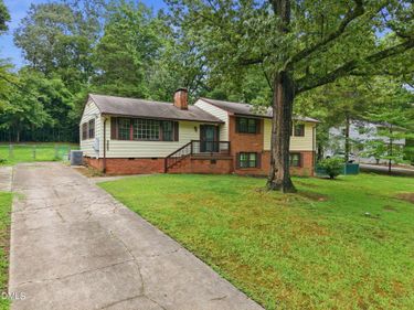 305 Plum Lane, Chapel Hill, NC 27517