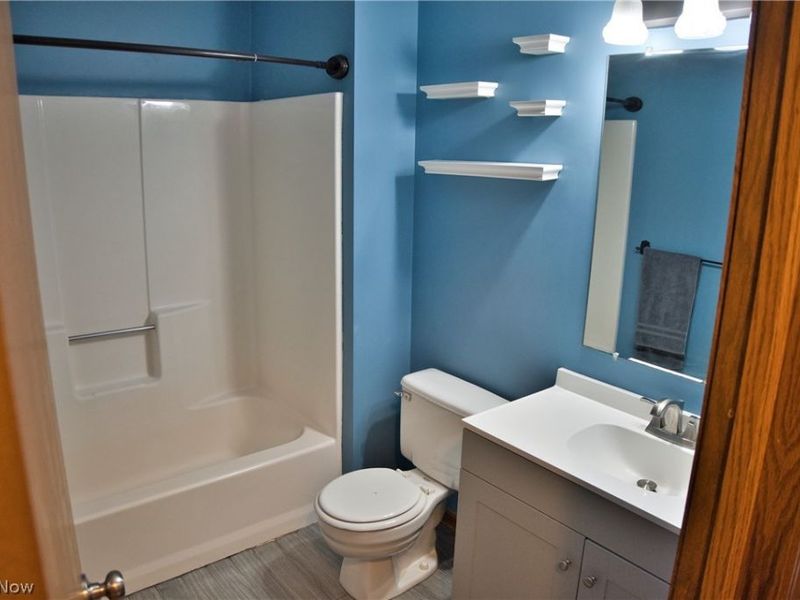 2758 Parkplace Drive , Uniontown, OH 44685 Photo 21