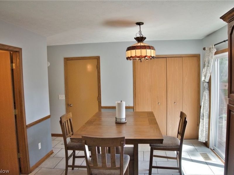 2758 Parkplace Drive , Uniontown, OH 44685 Photo 5