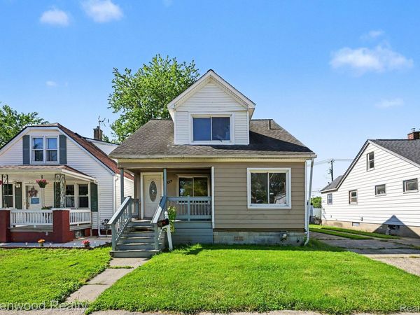 7528 Hudson Avenue , Warren, Mi 48091
