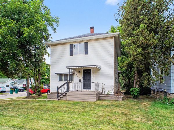 1109 E Mount Morris Street , Mt Morris, Mi 48458