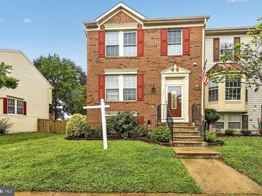 6221 BELLA DRIVE , CENTREVILLE, VA 20121