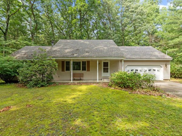 14189 132nd Avenue, Grand Haven, MI 49417