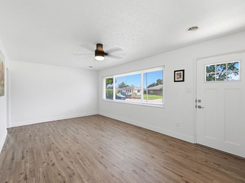 3791 Kingswood Drive, Dayton, OH 45429 Photo 6