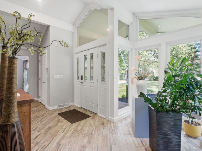 7232 Lee Road , Westerville, OH 43081 Photo 10