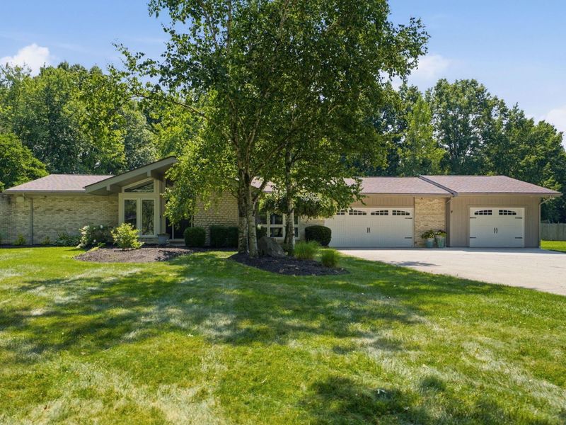 7232 Lee Road , Westerville, OH 43081 Photo 2