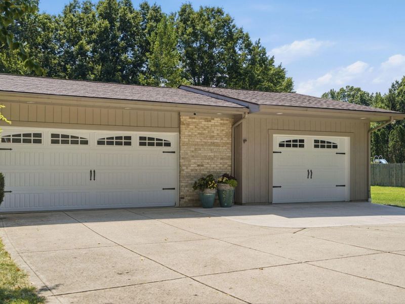 7232 Lee Road , Westerville, OH 43081 Photo 5