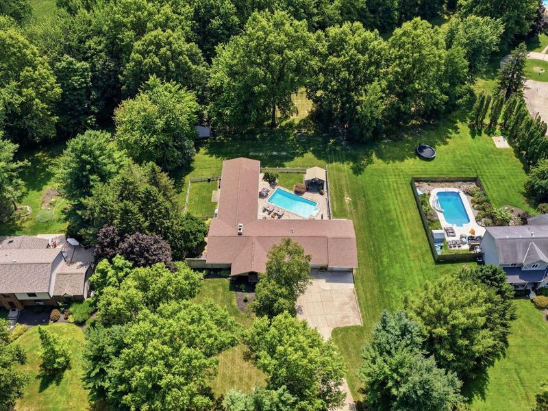 7232 Lee Road , Westerville, OH 43081 Photo 8