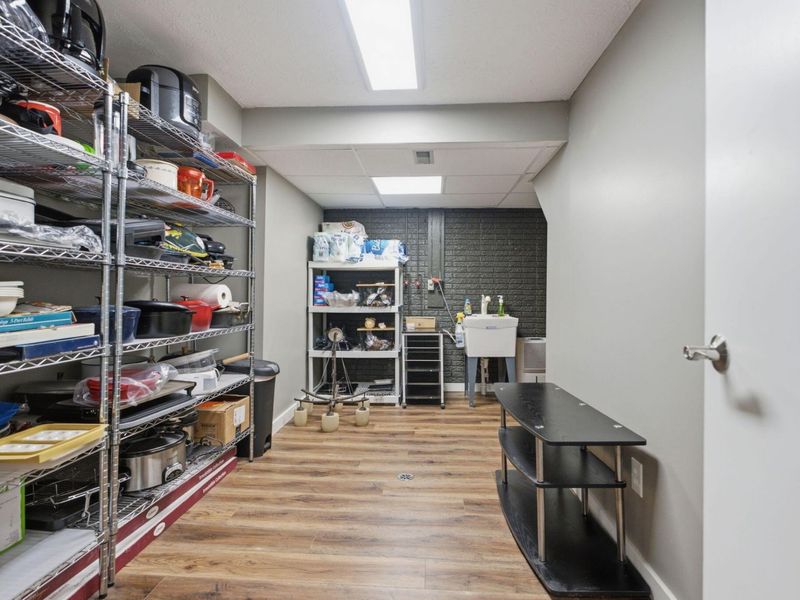 7232 Lee Road , Westerville, OH 43081 Photo 82