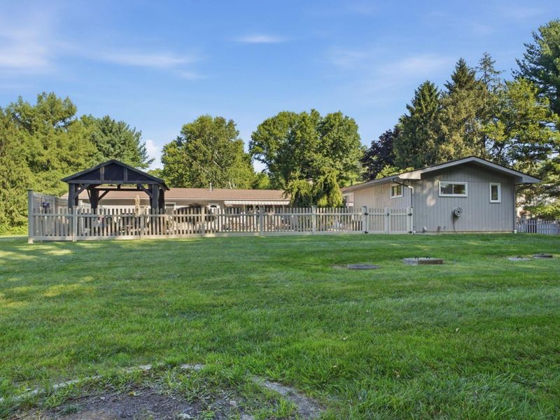 7232 Lee Road , Westerville, OH 43081 Photo 85