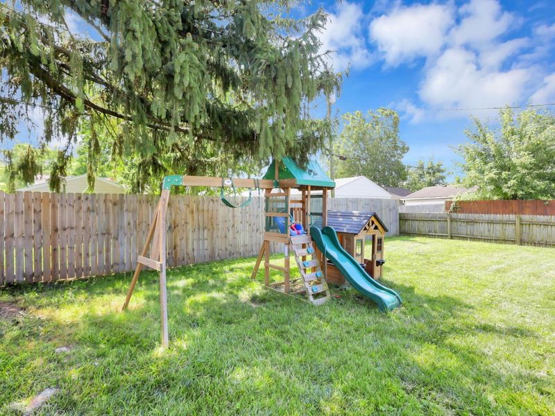 5180 Meadowbrook Drive , Columbus, OH 43207 Photo 42
