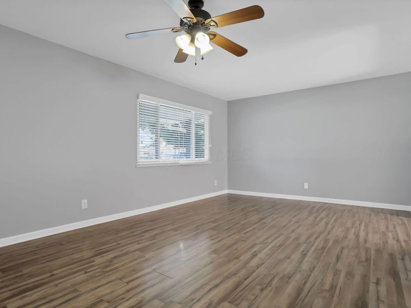 5180 Meadowbrook Drive , Columbus, OH 43207 Photo 9