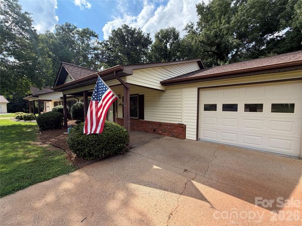 242 Eastwood Village Drive, Bostic, NC 28018