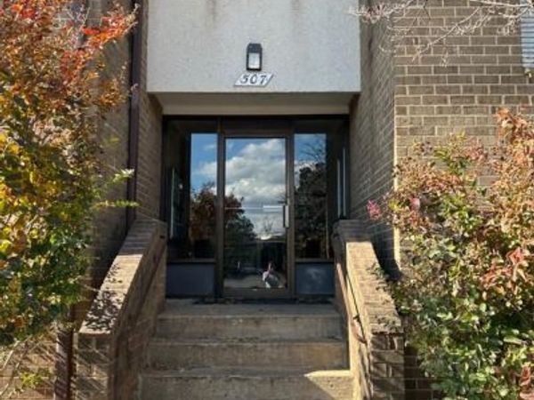 507 FLORIDA AVENUE, Unit 103, HERNDON, VA 20170