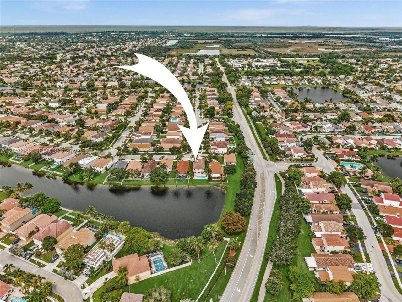 1385 NW 192nd Ter, Pembroke Pines, FL 33029 Photo