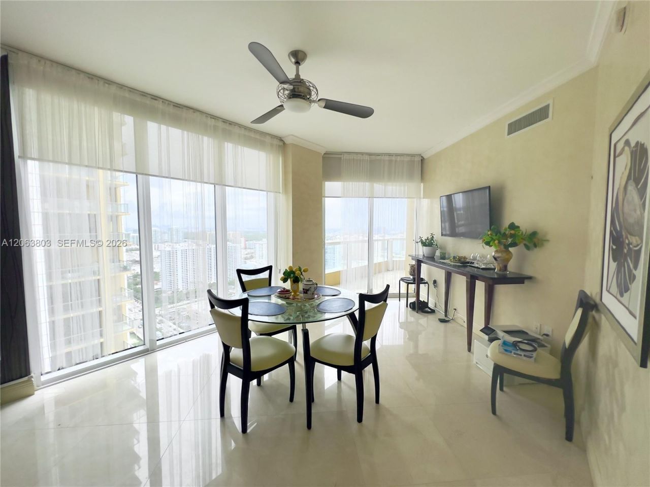 17875 Collins Ave, Unit 3206, Sunny Isles Beach, FL 33160 Photo
