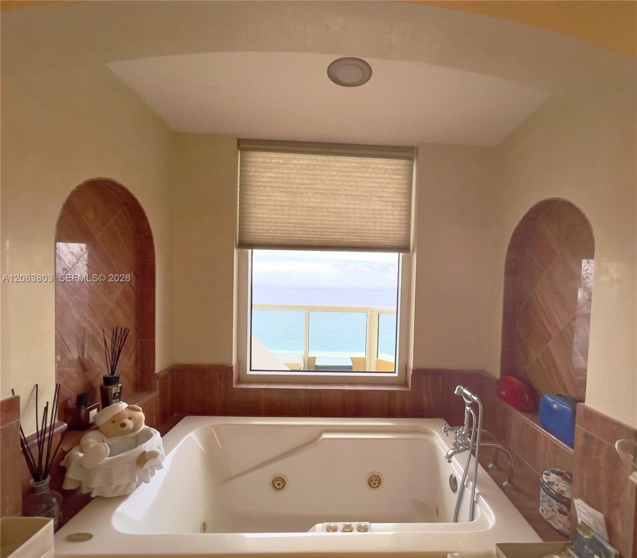17875 Collins Ave, Unit 3206, Sunny Isles Beach, FL 33160 Photo