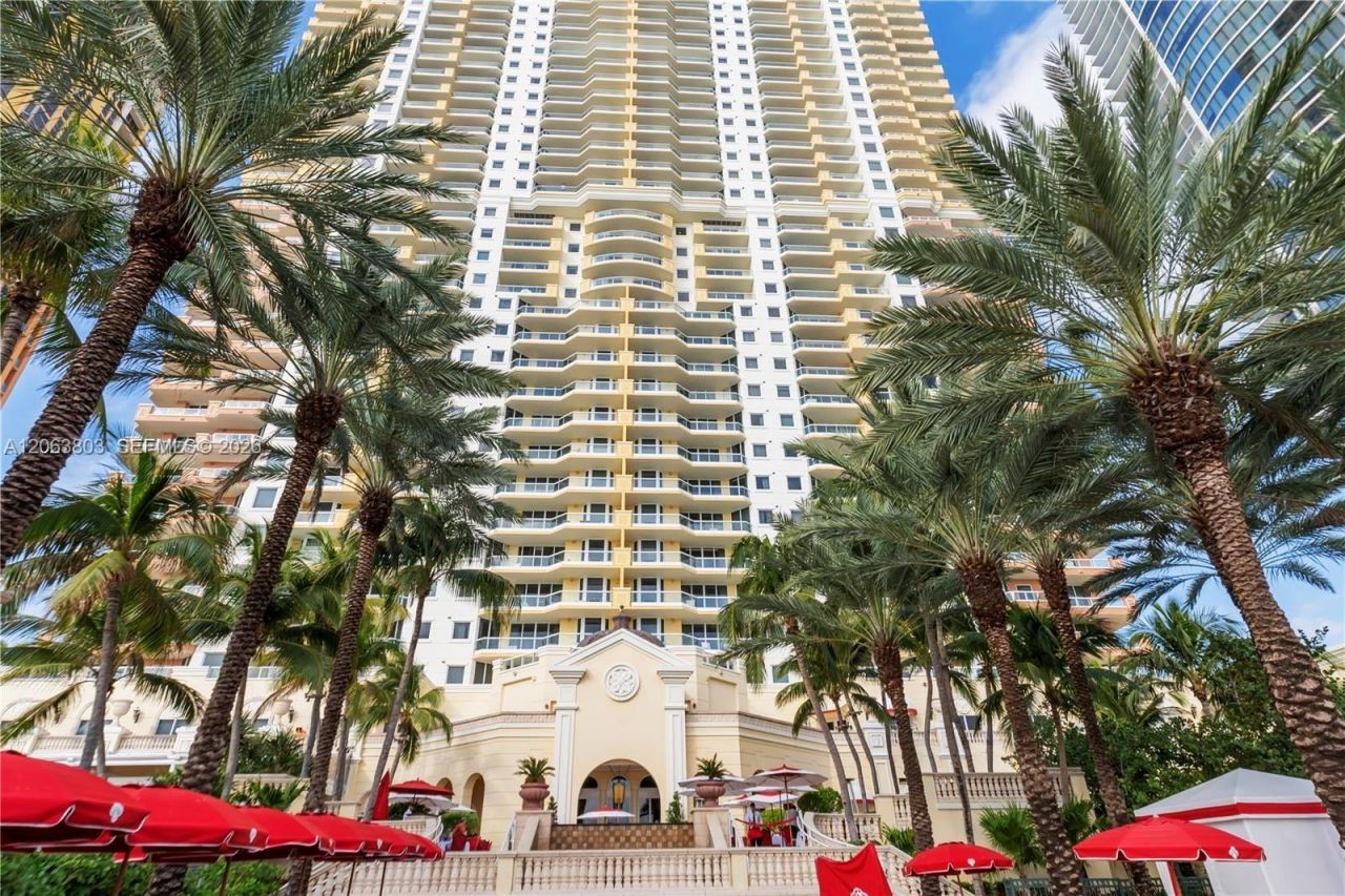 17875 Collins Ave, Unit 3206, Sunny Isles Beach, FL 33160 Photo