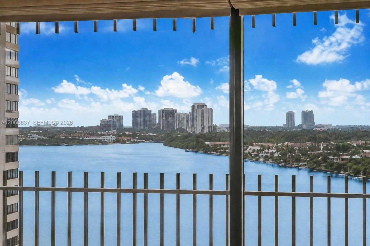 3 Grove Isle Dr, Unit C1208, Miami, FL 33133 Photo
