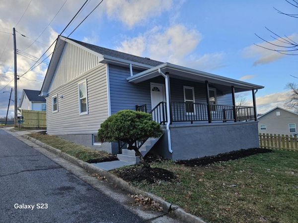535 Dillard ST , Martinsville, VA 24112