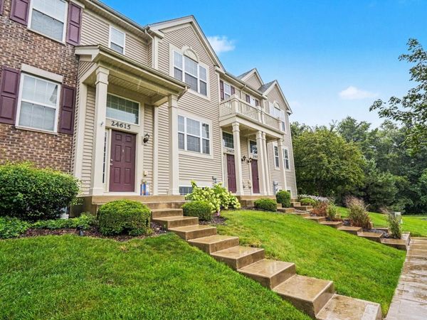 24617 Patriot Square Drive S, Plainfield, IL 60544