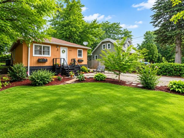 24536 W Stub Avenue , Round Lake, IL 60073
