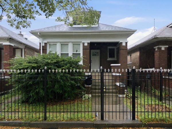 5840 S Artesian Avenue , Chicago, IL 60629