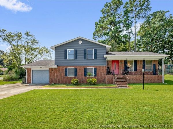 6833 Brasswood Drive, Fayetteville, NC 28314