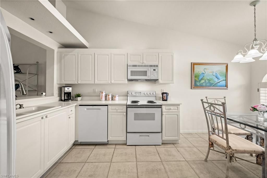 13141 Hamilton Harbour Dr, Unit P7, Naples, FL 34110 Photo