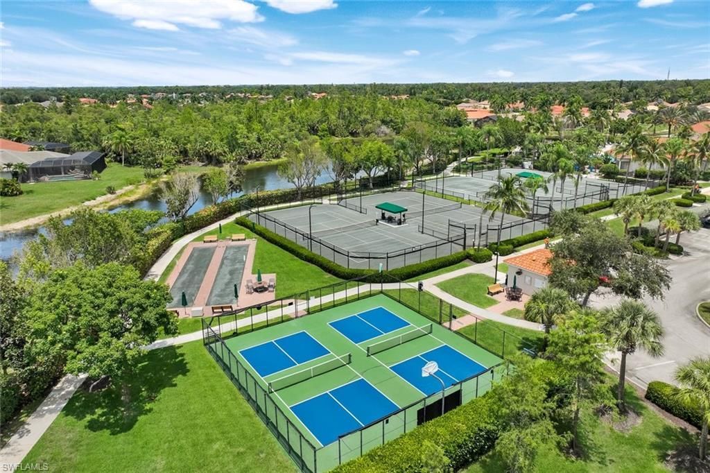 19736 Maddelena Cir , Estero, FL 33967 Photo