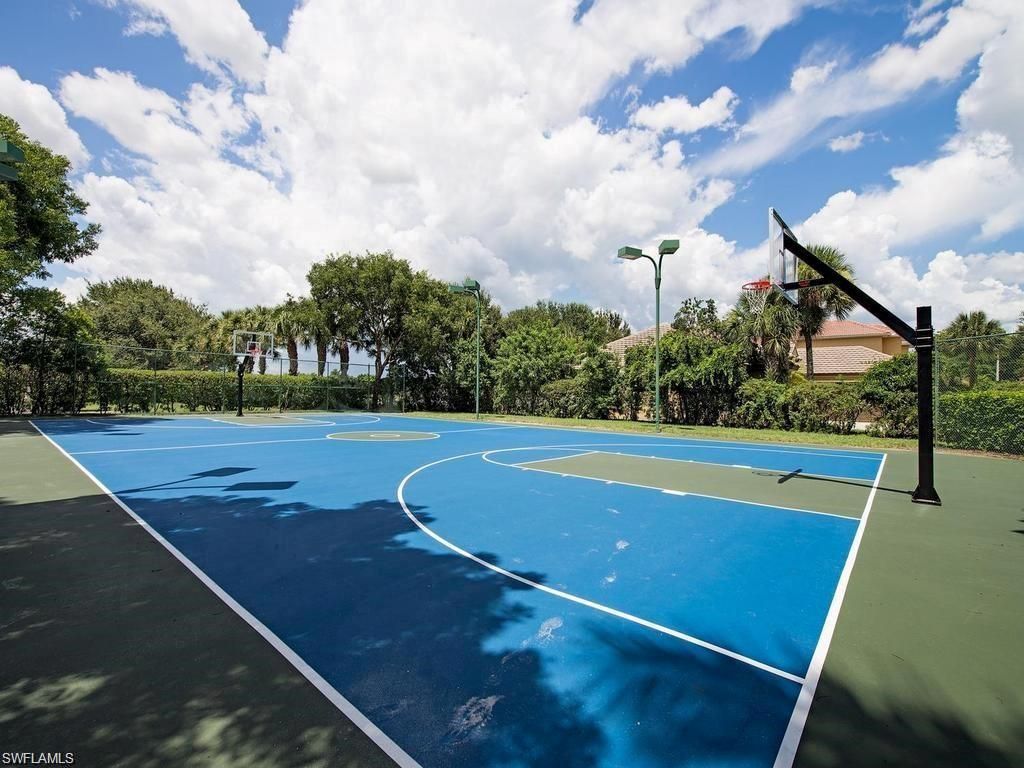 14636 Beaufort Cir, Naples, FL 34119 Photo