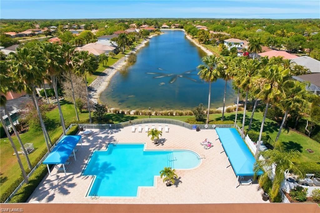 14636 Beaufort Cir, Naples, FL 34119 Photo