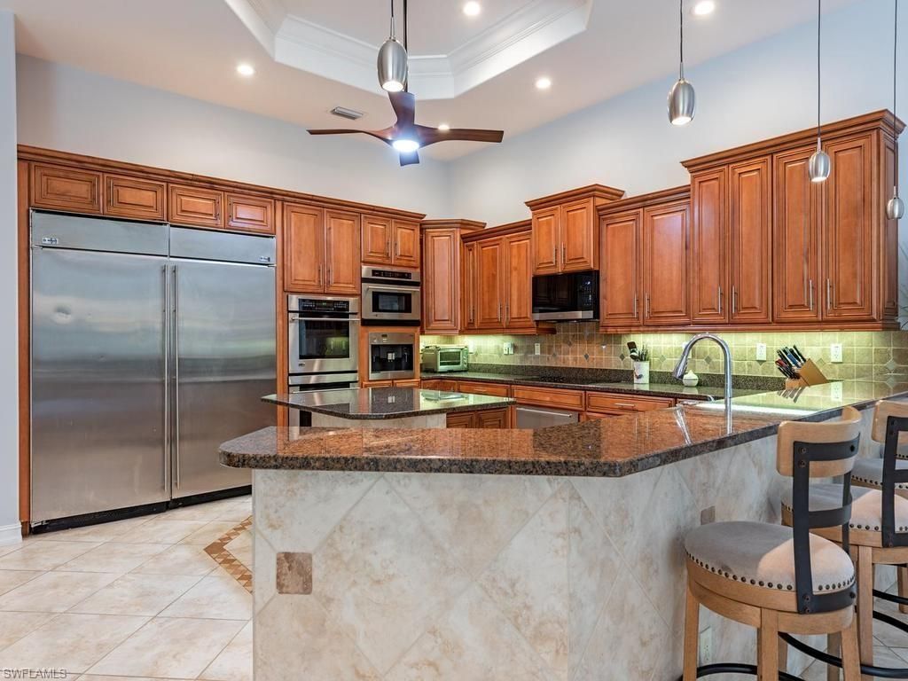 14636 Beaufort Cir, Naples, FL 34119 Photo