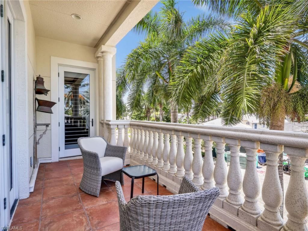 625 6th Ave S, Unit B301, Naples, FL 34102 Photo