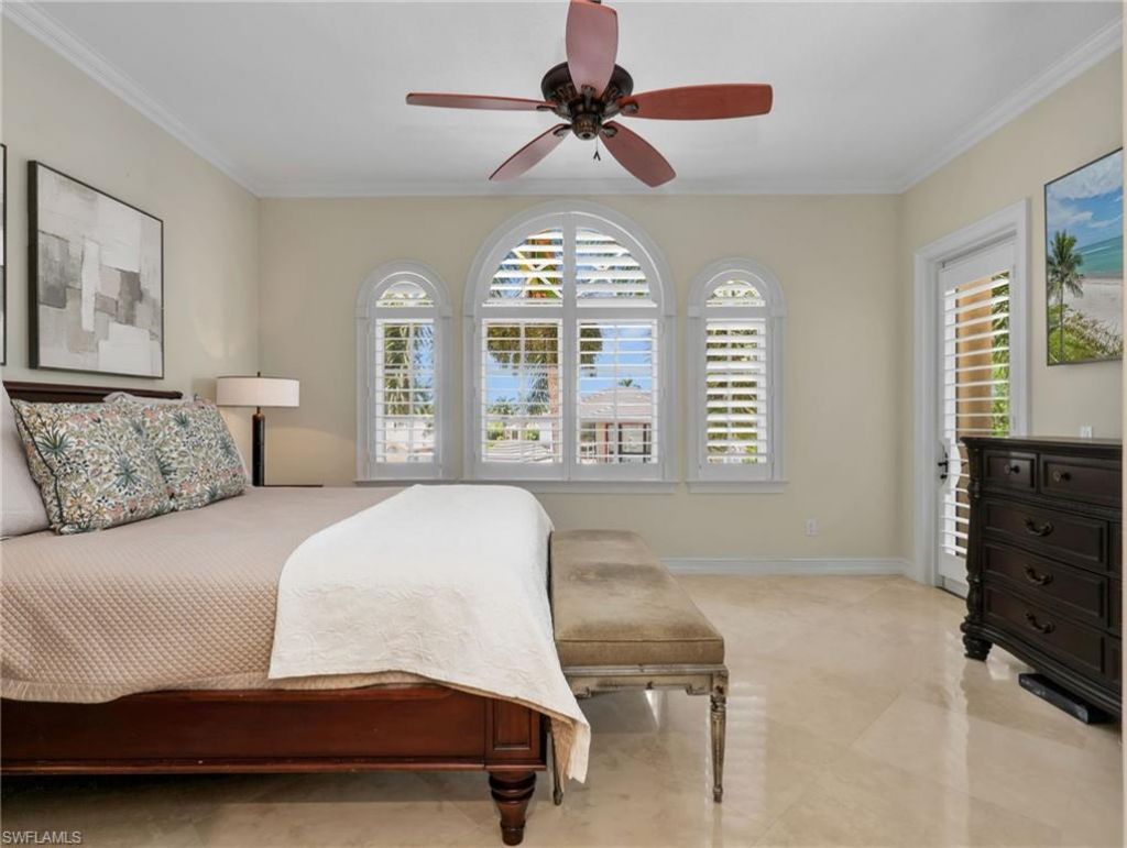 625 6th Ave S, Unit B301, Naples, FL 34102 Photo