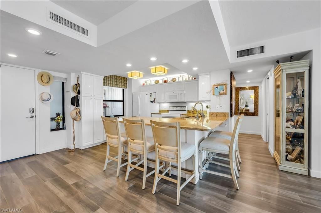 26300 Hickory Blvd, Unit 603, Bonita Springs, FL 34134 Photo